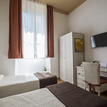 بيت ضيافة Piazza Paradiso