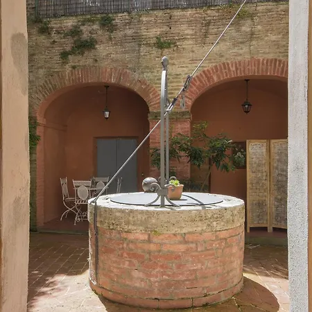 Piazza Paradiso