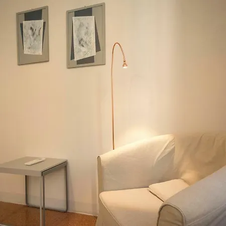 Piazza Paradiso 4* سيينا