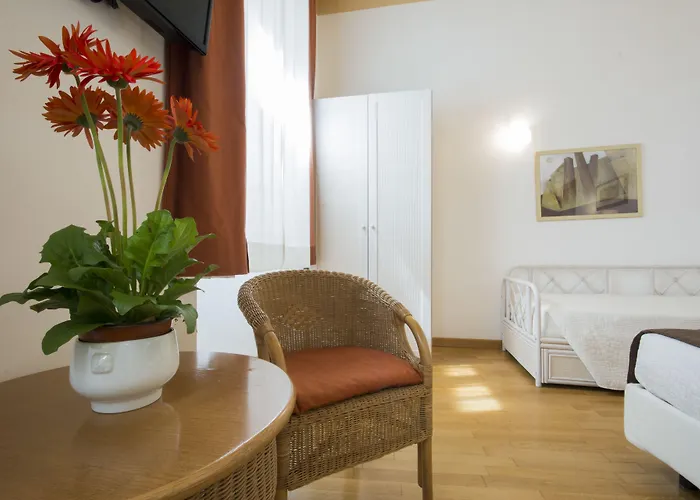 피아짜 파라디소 어코모데이션 시에나