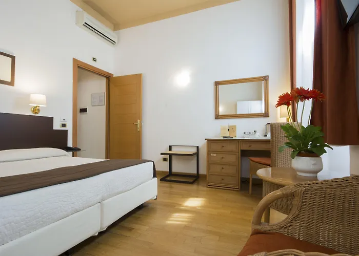 피아짜 파라디소 어코모데이션 시에나