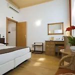 Piazza Paradiso سيينا