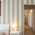 Piazza Paradiso 4*
