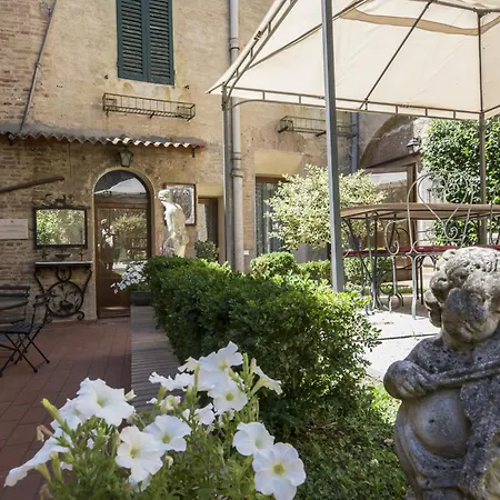 Guest house Piazza Paradiso Siena