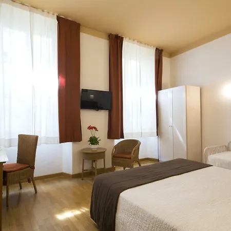 帕拉迪索广场住宿旅馆 招待所 锡耶纳