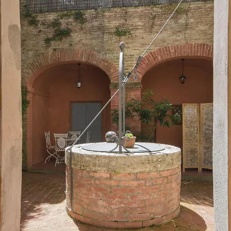 Piazza Paradiso