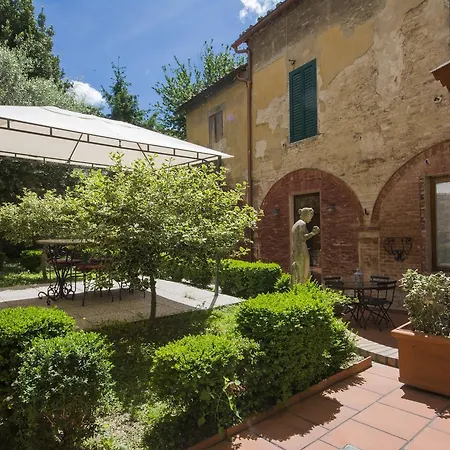 Piazza Paradiso Casa de hóspedes 4*