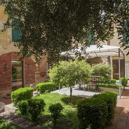 Piazza Paradiso Guest house