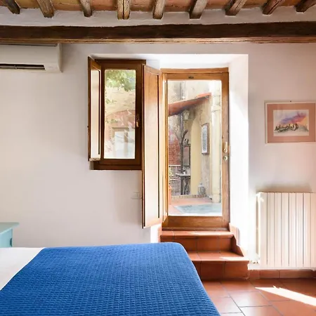 Guest house Piazza Paradiso 2*