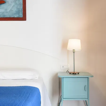 Guest house Piazza Paradiso 2*