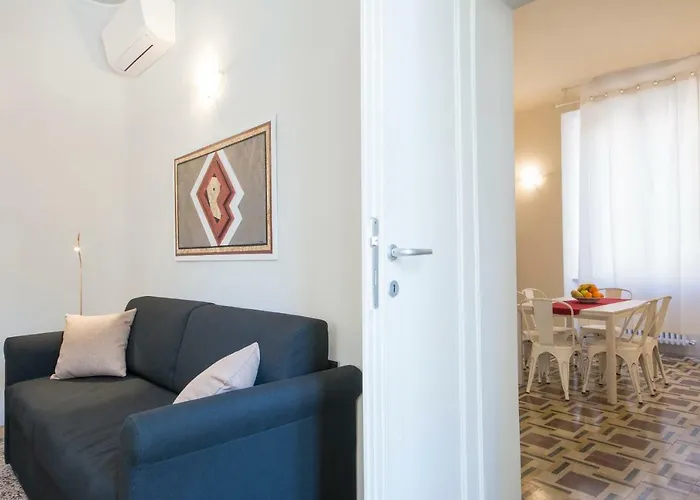 Piazza Paradiso 4* Siena
