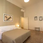 Piazza Paradiso Gasthuis 4*