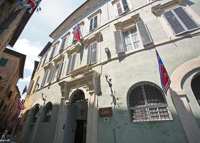 Piazza Paradiso Siena