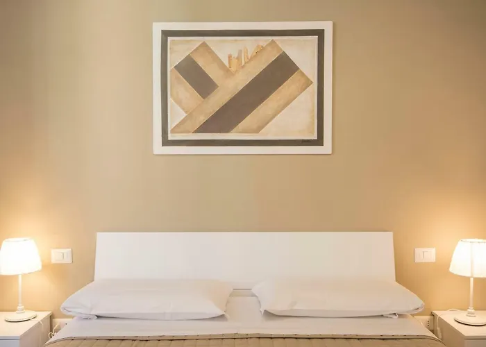 Piazza Paradiso Gasthuis 4*